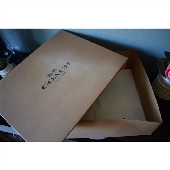 SOLD NWT Coach Hudson Leather Messenger Bag - Picture 8 of 8